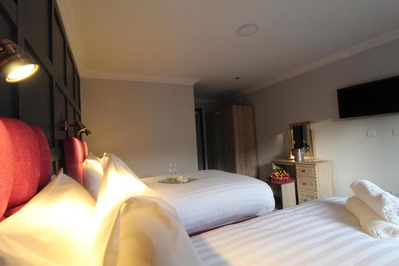 The Dutch Tulip Hostel Mallow Kültér fotó